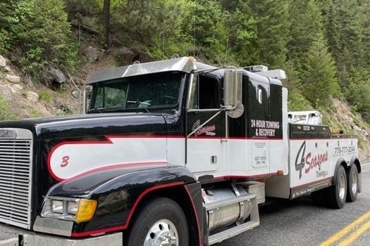 Box Truck Towing In Owyhee Nevada